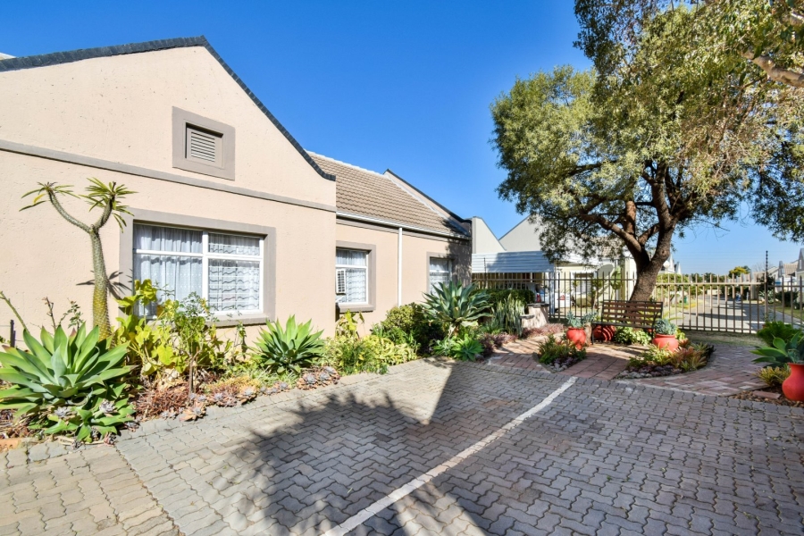 3 Bedroom Property for Sale in Sinoville Gauteng