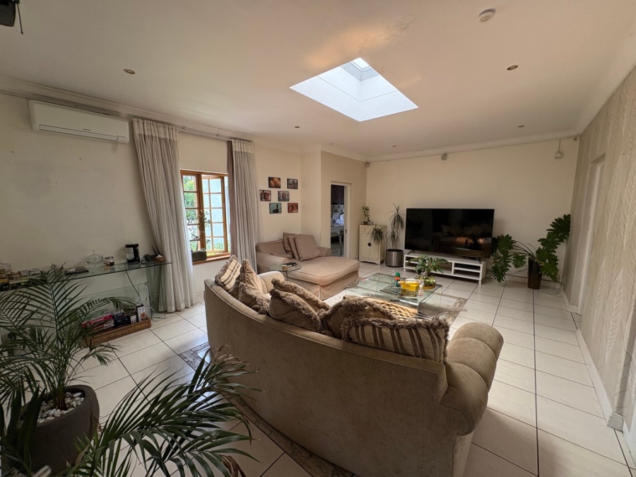 To Let 4 Bedroom Property for Rent in Morningside Gauteng