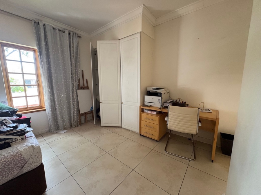 To Let 4 Bedroom Property for Rent in Morningside Gauteng