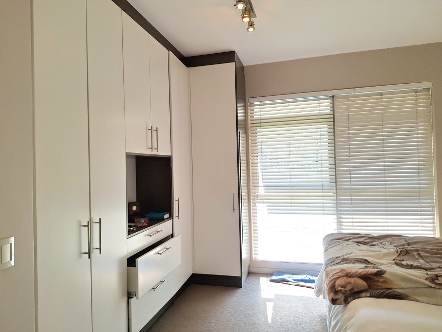 2 Bedroom Property for Sale in Houghton Estate Gauteng