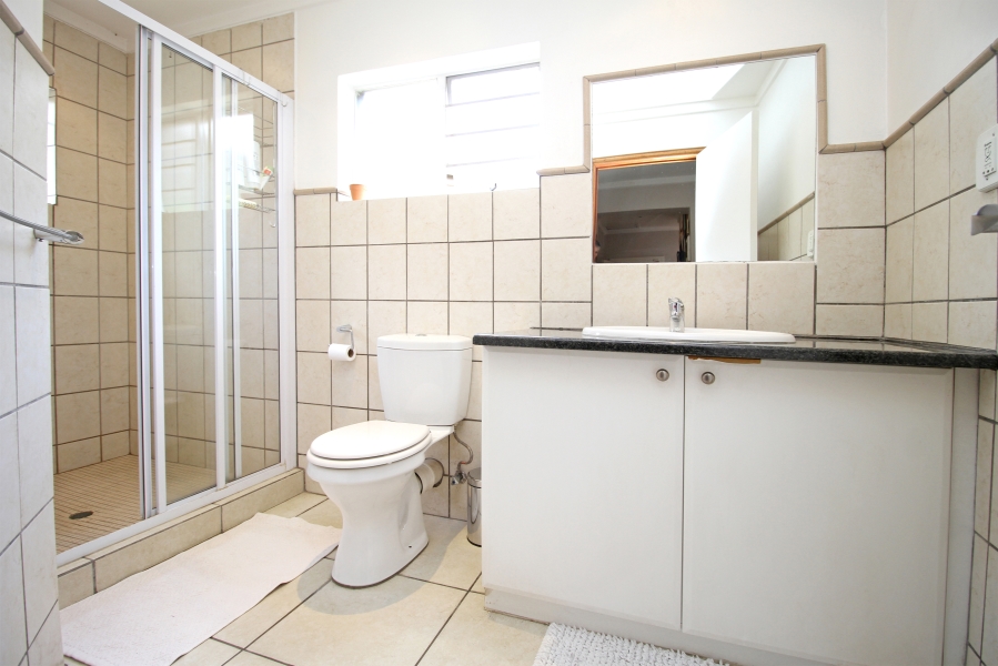 4 Bedroom Property for Sale in Abbotsford Gauteng