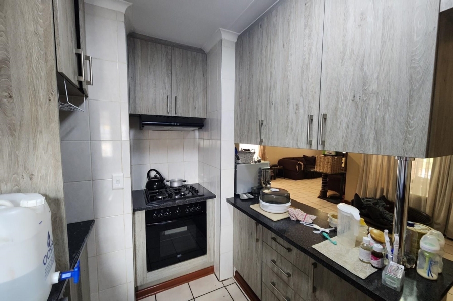 2 Bedroom Property for Sale in Kenleaf Gauteng