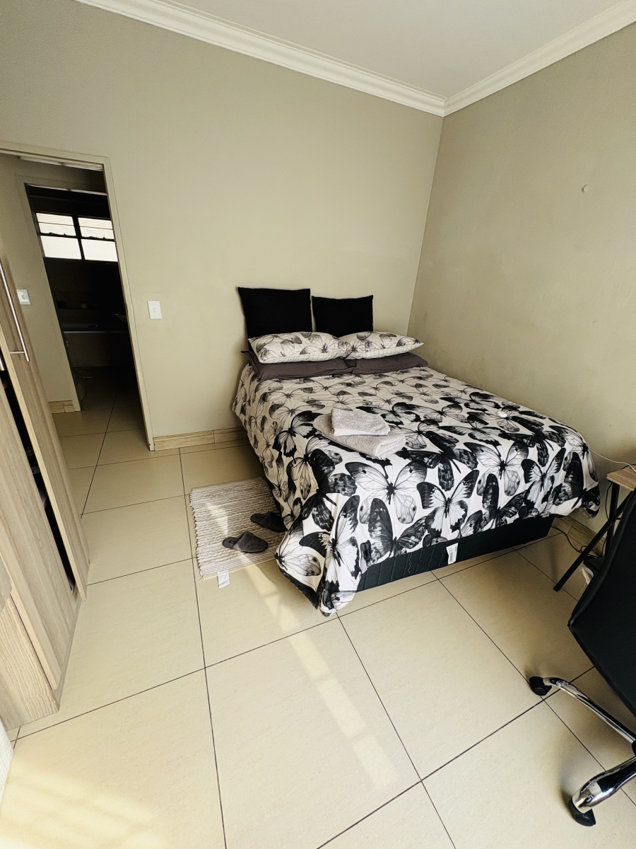 2 Bedroom Property for Sale in Pretoria North Gauteng