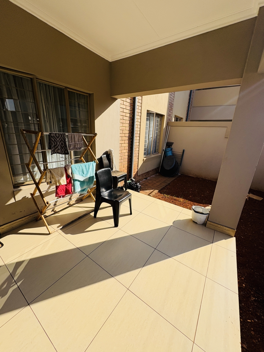 2 Bedroom Property for Sale in Pretoria North Gauteng