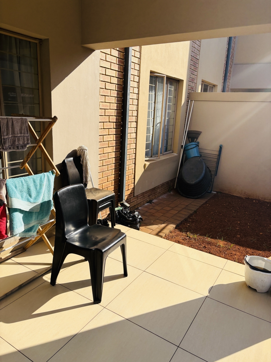 2 Bedroom Property for Sale in Pretoria North Gauteng