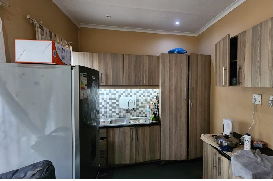 2 Bedroom Property for Sale in Kenleaf Gauteng