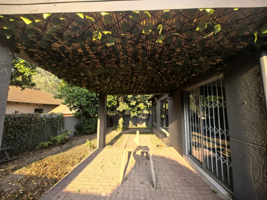 2 Bedroom Property for Sale in North Riding Gauteng