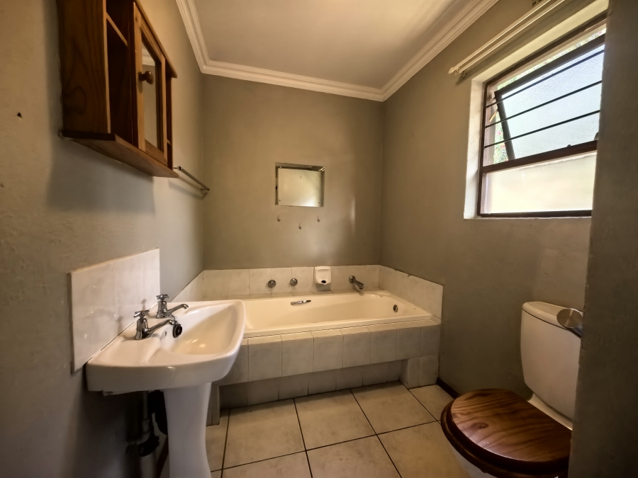 2 Bedroom Property for Sale in North Riding Gauteng