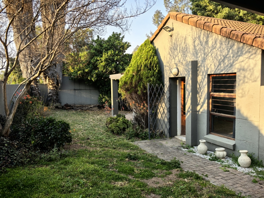 2 Bedroom Property for Sale in North Riding Gauteng
