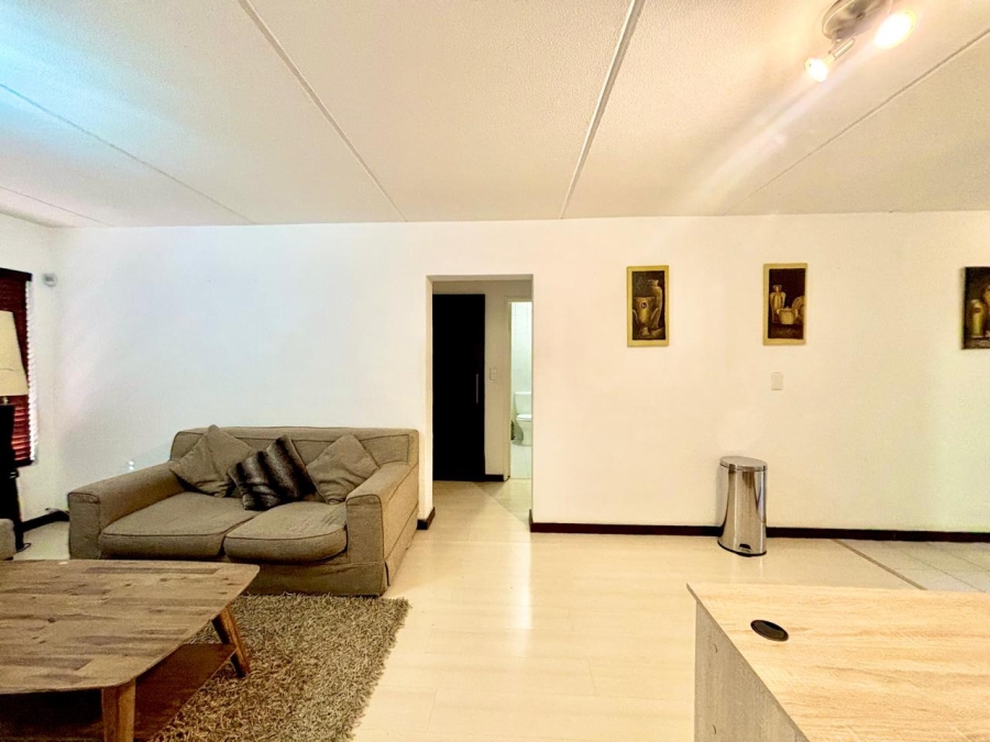 2 Bedroom Property for Sale in Morningside Gauteng