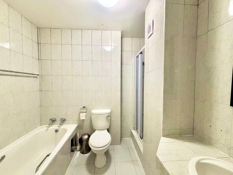 2 Bedroom Property for Sale in Morningside Gauteng