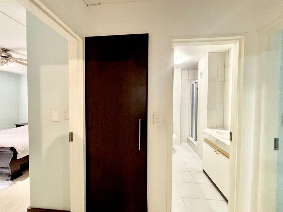 2 Bedroom Property for Sale in Morningside Gauteng