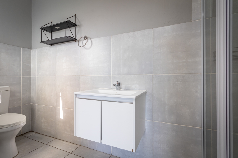 3 Bedroom Property for Sale in Diswilmar A H Gauteng