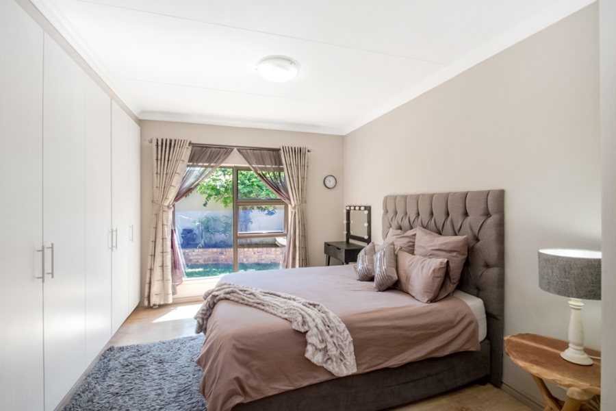 To Let 3 Bedroom Property for Rent in Maroeladal Gauteng