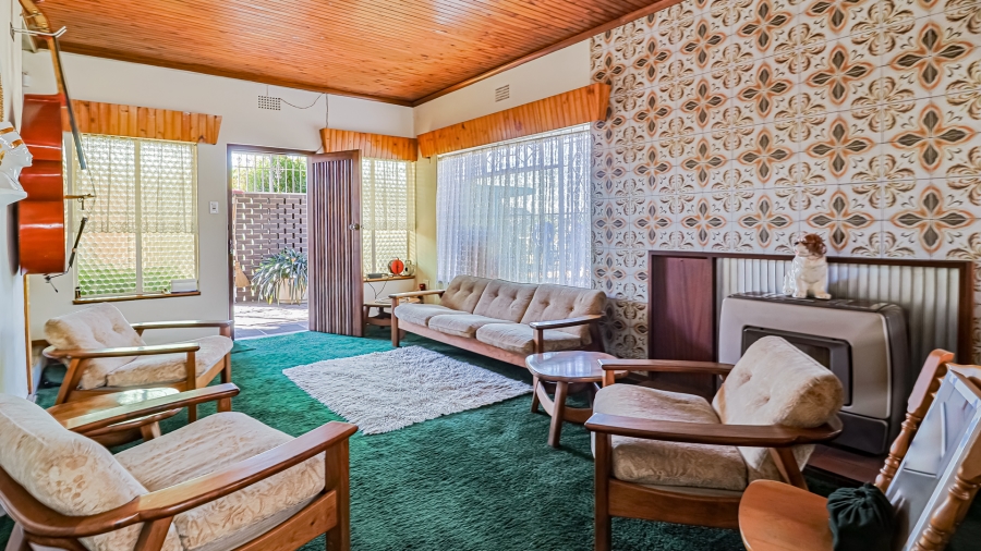 4 Bedroom Property for Sale in Tulisa Park Gauteng