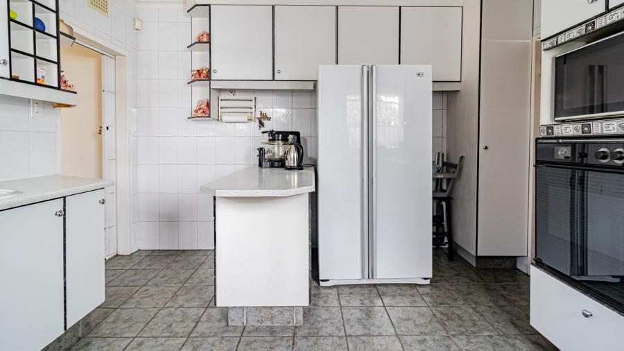 4 Bedroom Property for Sale in Tulisa Park Gauteng