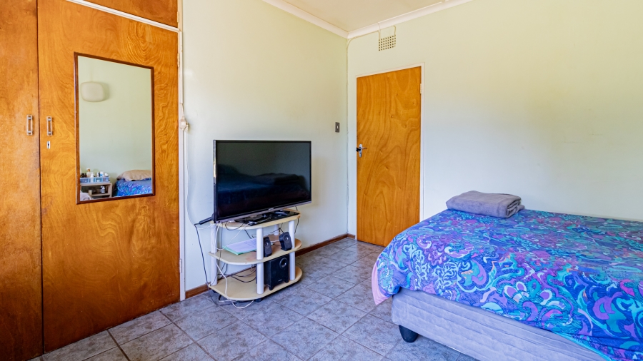 4 Bedroom Property for Sale in Tulisa Park Gauteng