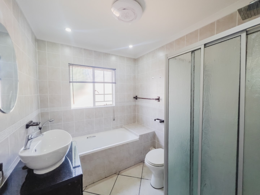 To Let 3 Bedroom Property for Rent in Boskruin Gauteng