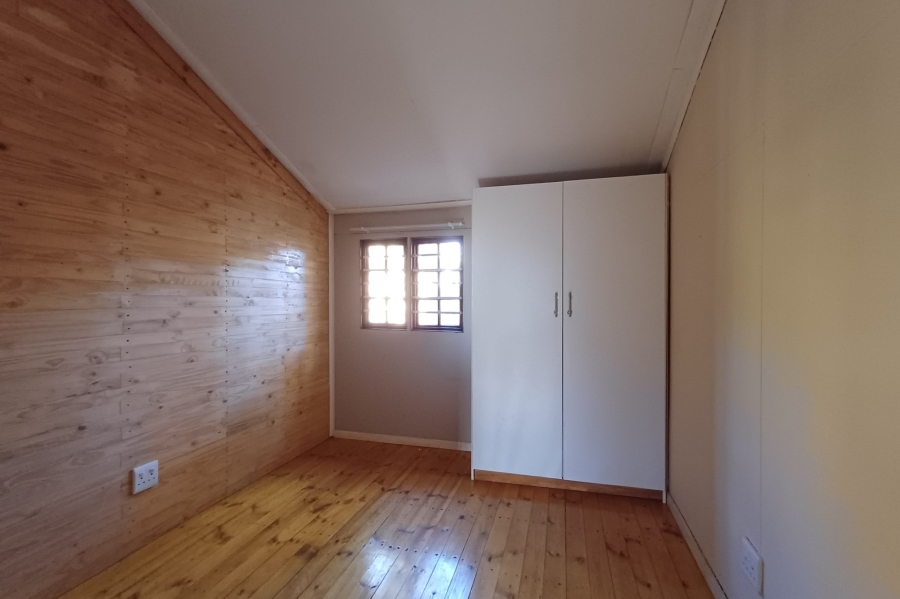 6 Bedroom Property for Sale in Primrose Gauteng