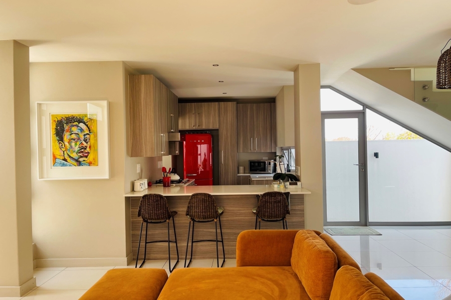 To Let 3 Bedroom Property for Rent in Bryanston East Gauteng