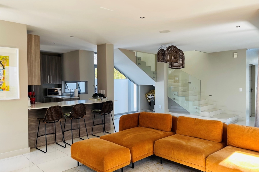 To Let 3 Bedroom Property for Rent in Bryanston East Gauteng
