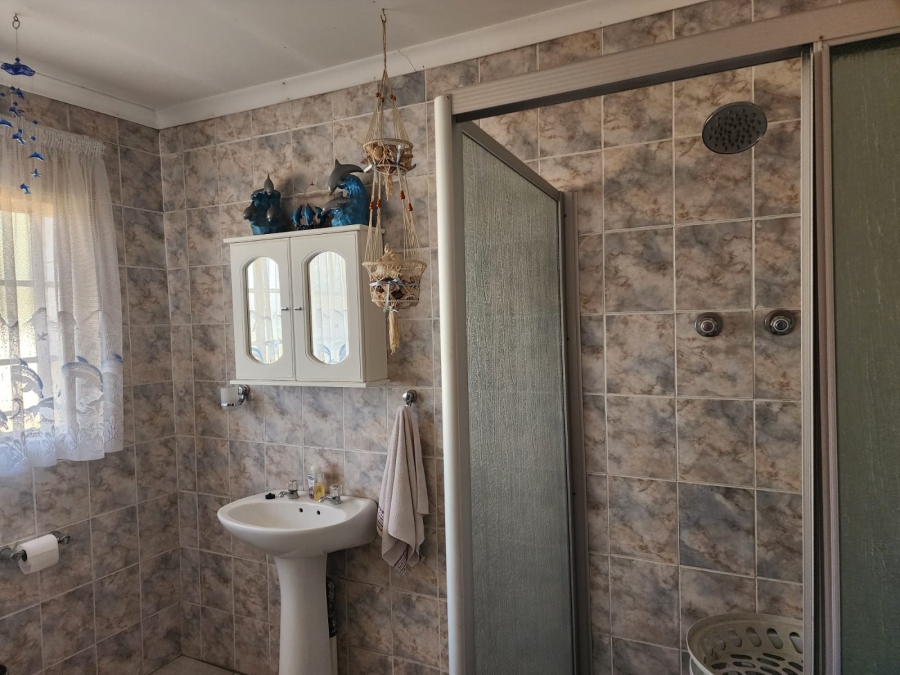 3 Bedroom Property for Sale in Kookrus Gauteng