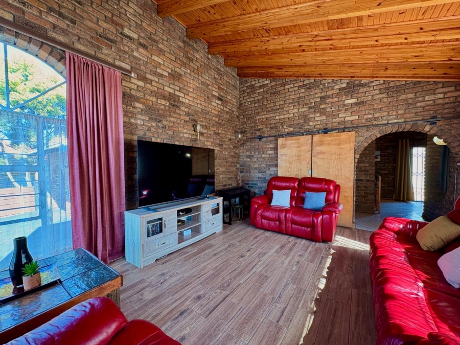 4 Bedroom Property for Sale in Sunward Park Gauteng