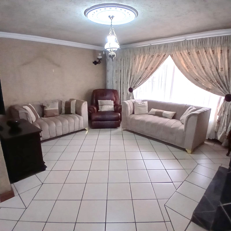 3 Bedroom Property for Sale in Vosloorus Gauteng
