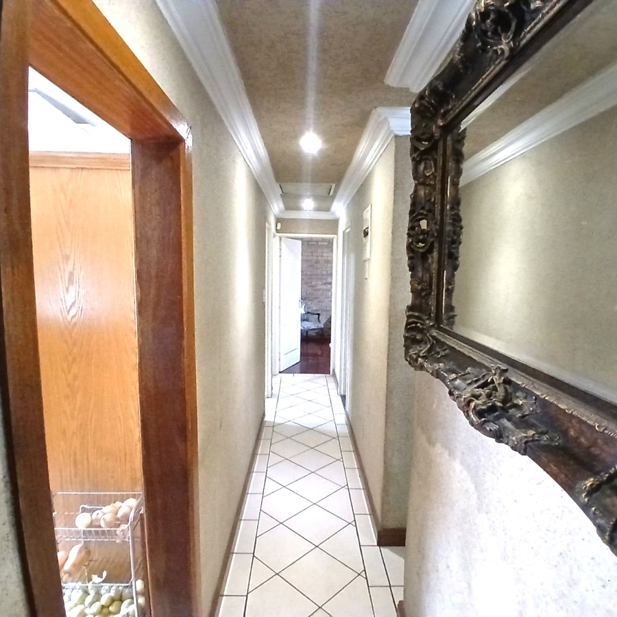3 Bedroom Property for Sale in Vosloorus Gauteng