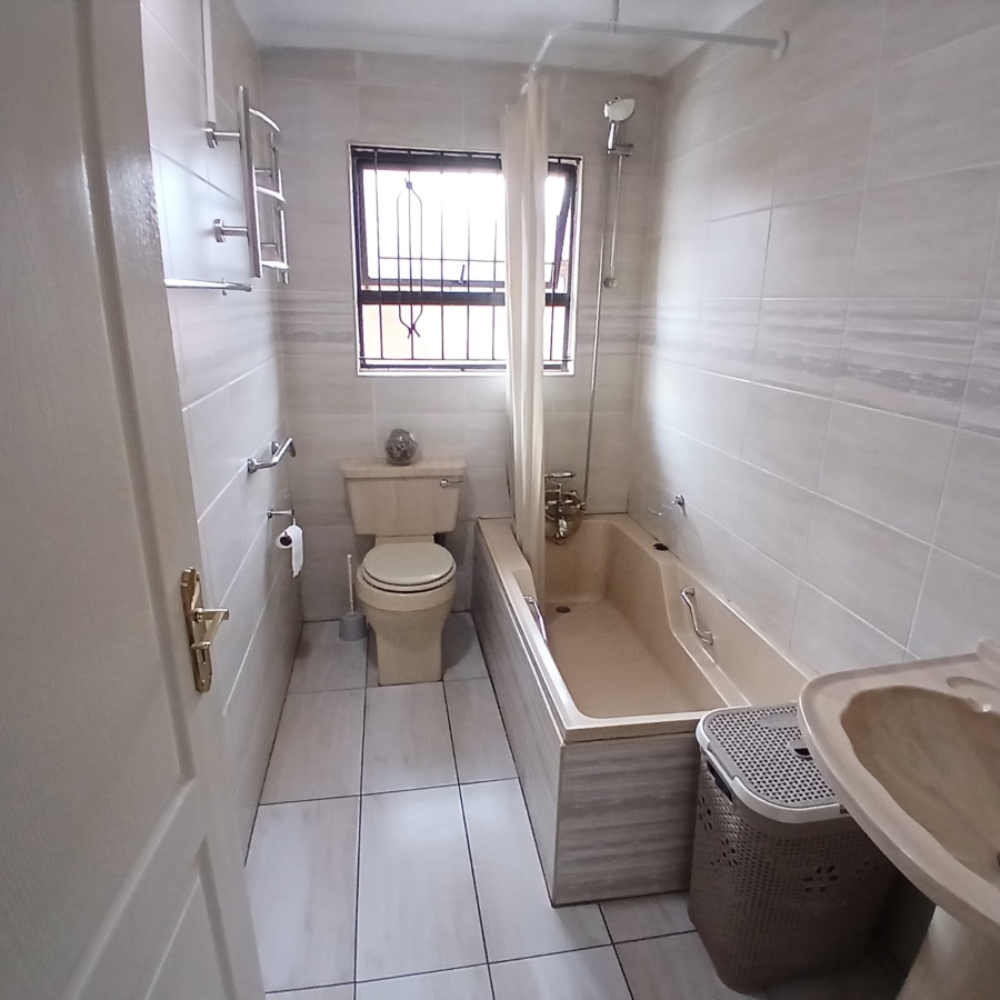 3 Bedroom Property for Sale in Vosloorus Gauteng