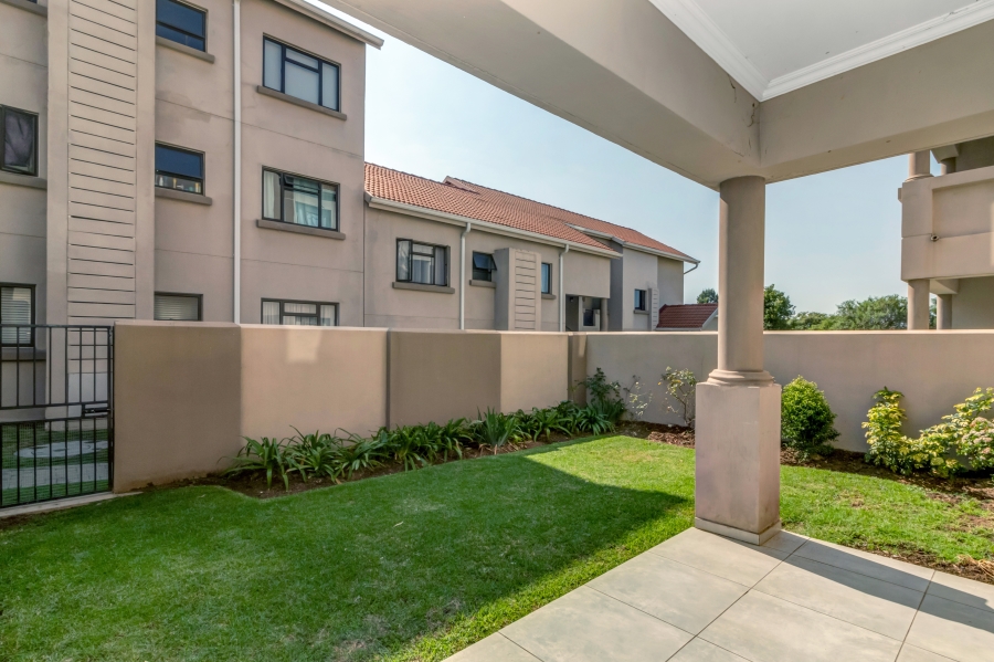 To Let 2 Bedroom Property for Rent in Broadacres Gauteng