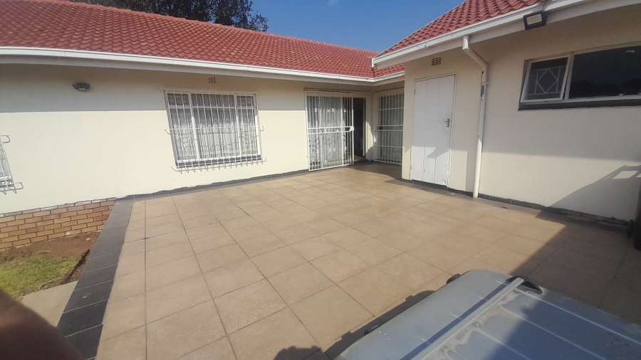 3 Bedroom Property for Sale in Sharon Park Gauteng