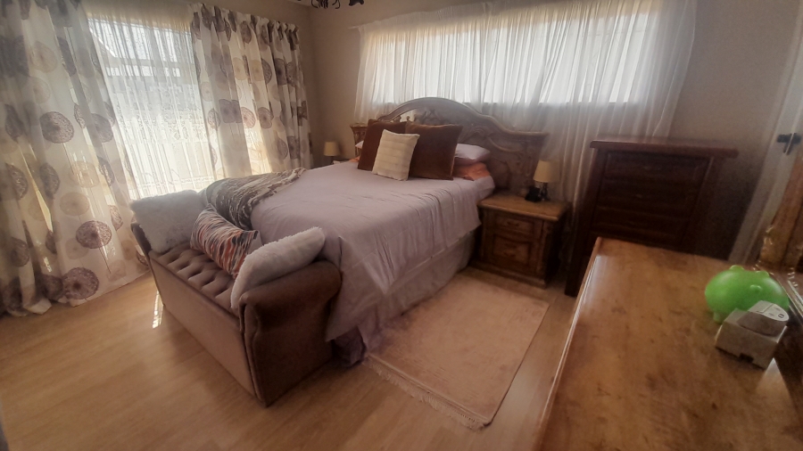 3 Bedroom Property for Sale in Sharon Park Gauteng