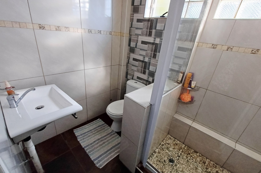 4 Bedroom Property for Sale in Primrose Hill Gauteng