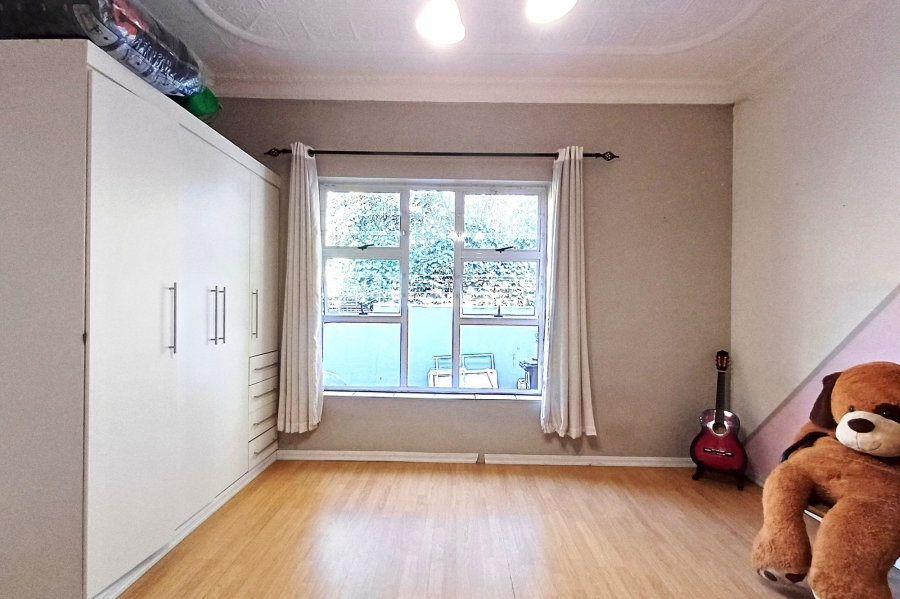 4 Bedroom Property for Sale in Primrose Hill Gauteng