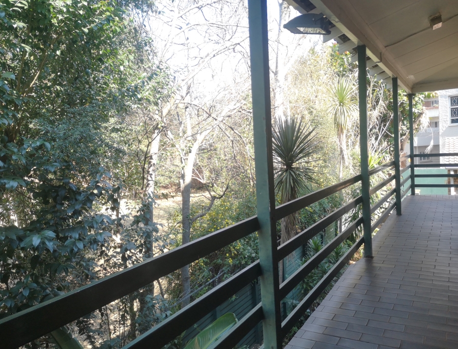 To Let 3 Bedroom Property for Rent in Risidale Gauteng