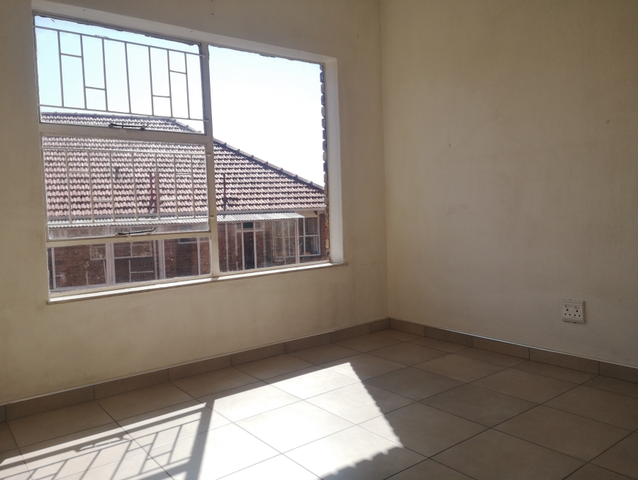 To Let 3 Bedroom Property for Rent in Risidale Gauteng