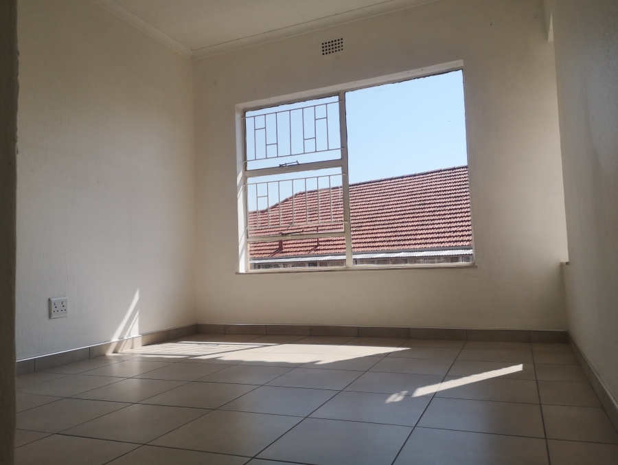 To Let 3 Bedroom Property for Rent in Risidale Gauteng