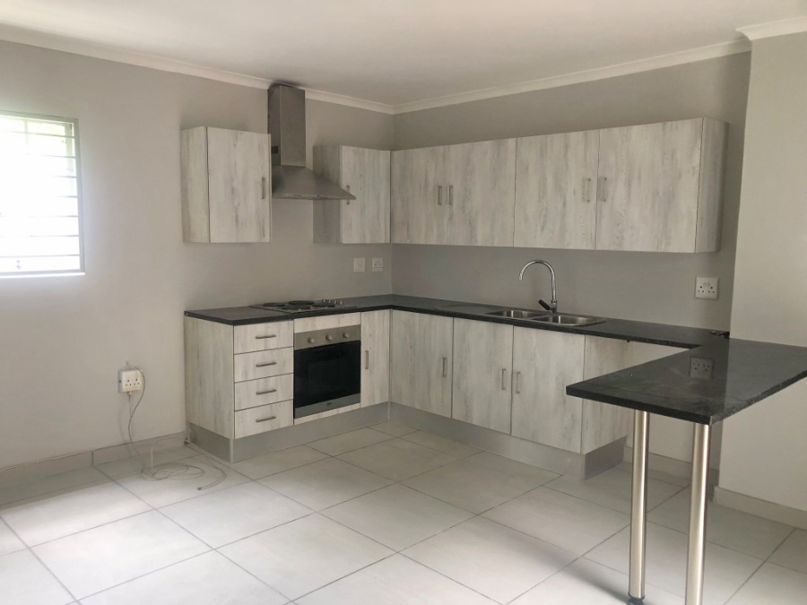 To Let 2 Bedroom Property for Rent in Silvamonte Gauteng