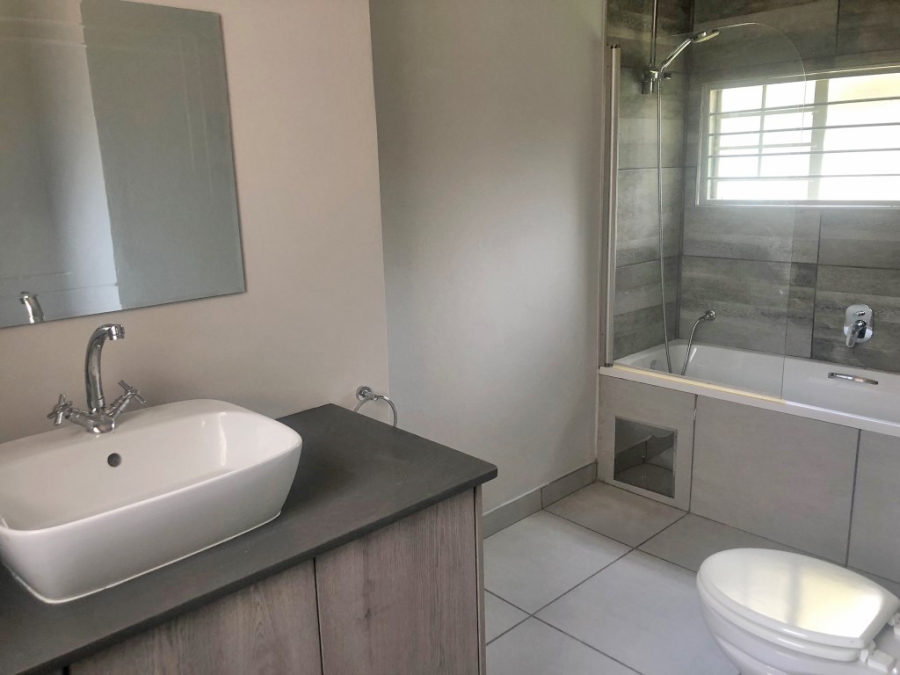 To Let 2 Bedroom Property for Rent in Silvamonte Gauteng