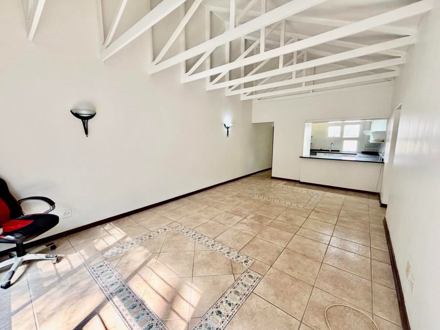 To Let 3 Bedroom Property for Rent in Atholl Gauteng