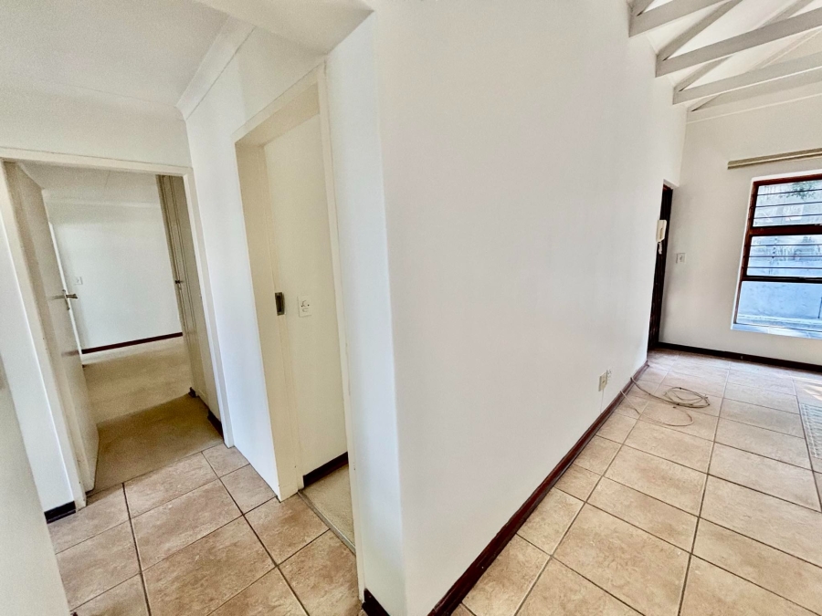 To Let 3 Bedroom Property for Rent in Atholl Gauteng