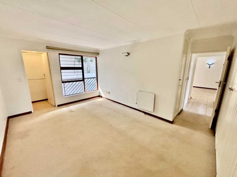 To Let 3 Bedroom Property for Rent in Atholl Gauteng