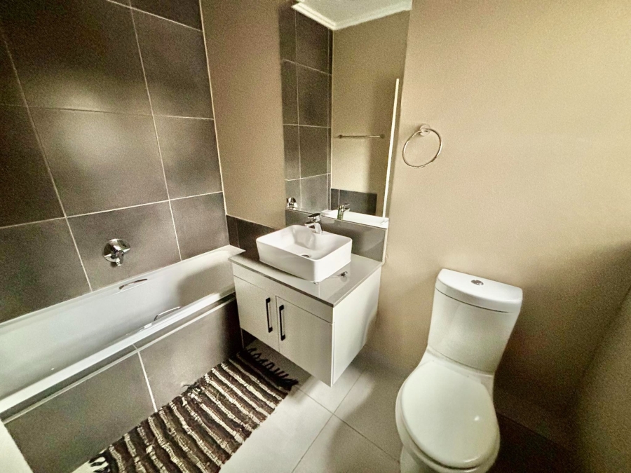 To Let 2 Bedroom Property for Rent in Craighall Gauteng