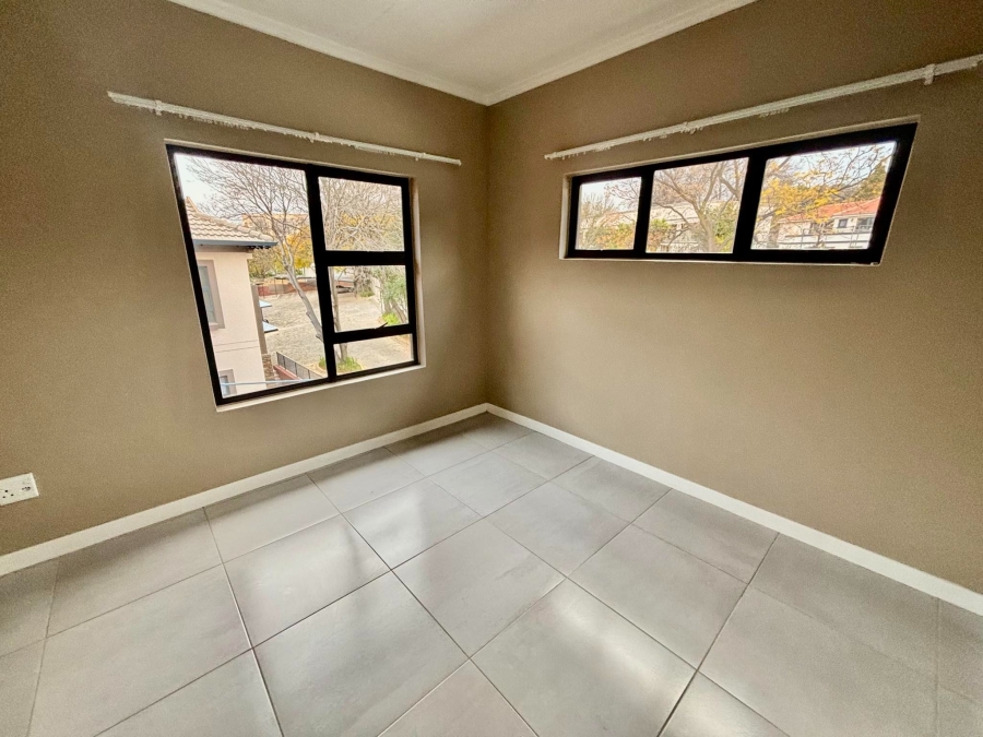 To Let 2 Bedroom Property for Rent in Craighall Gauteng
