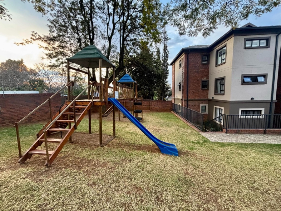 To Let 2 Bedroom Property for Rent in Craighall Gauteng