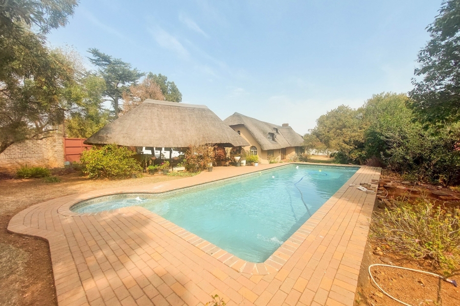 4 Bedroom Property for Sale in Doringkloof Gauteng