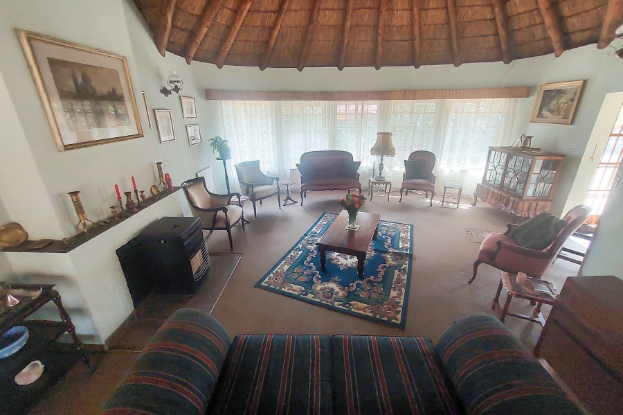 4 Bedroom Property for Sale in Doringkloof Gauteng