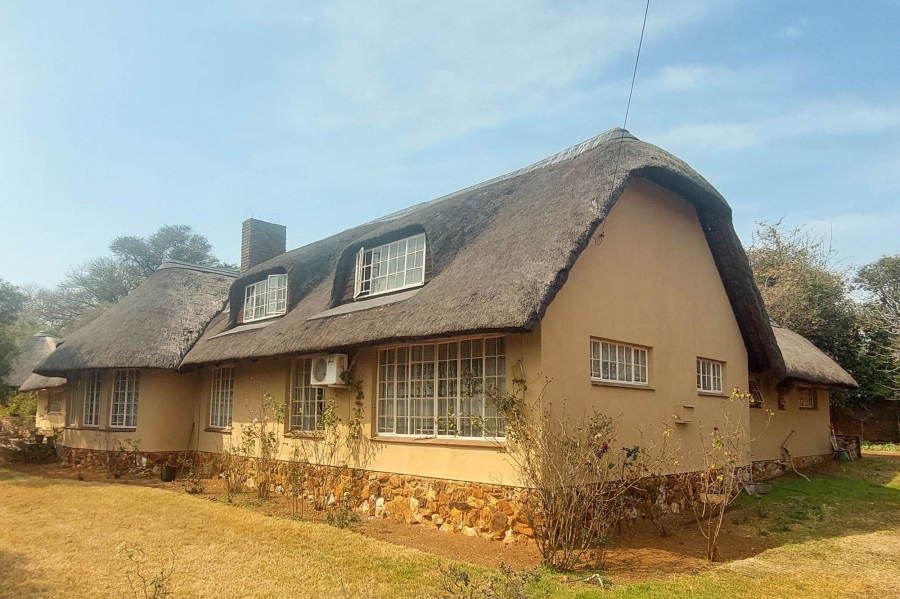 4 Bedroom Property for Sale in Doringkloof Gauteng