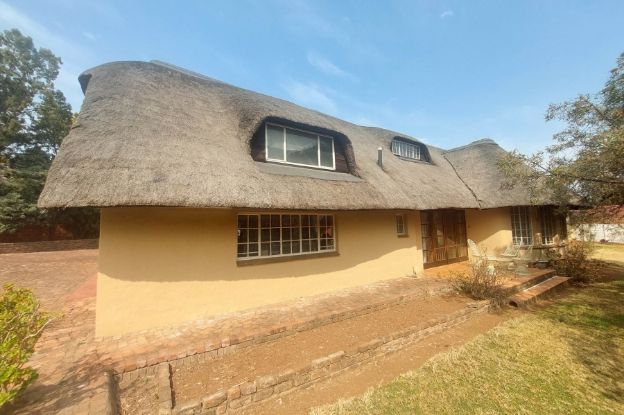 4 Bedroom Property for Sale in Doringkloof Gauteng